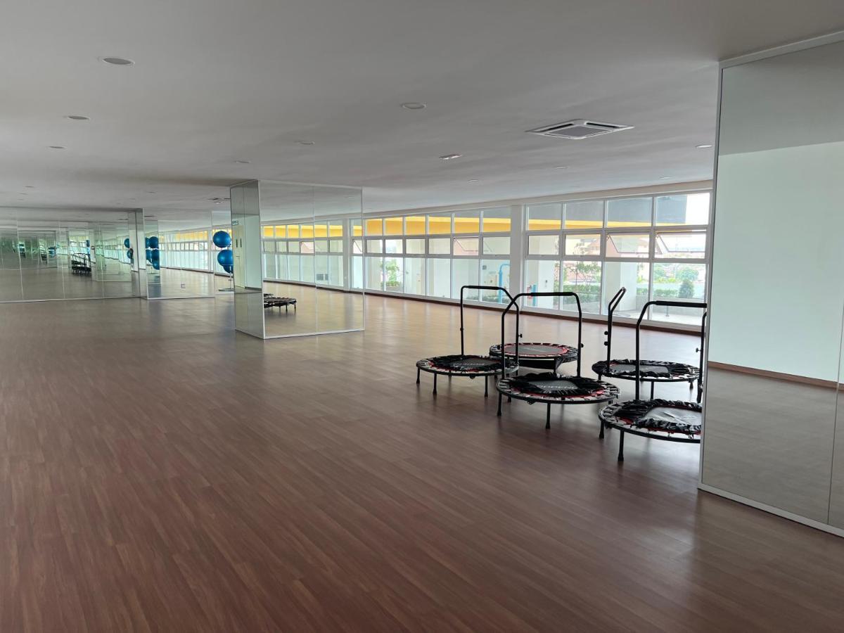 New!! Loving Night Novo 2br 4-9pax I Jonker I Netflix I Family *