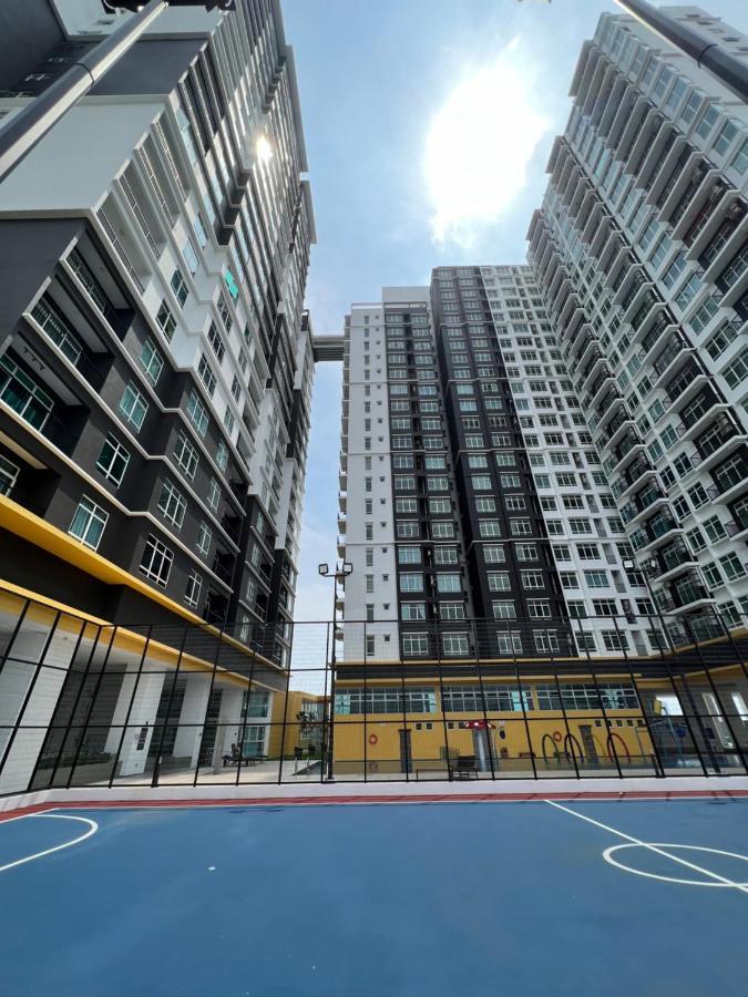 New!! Loving Night Novo 2br 4-9pax I Jonker I Netflix I Family